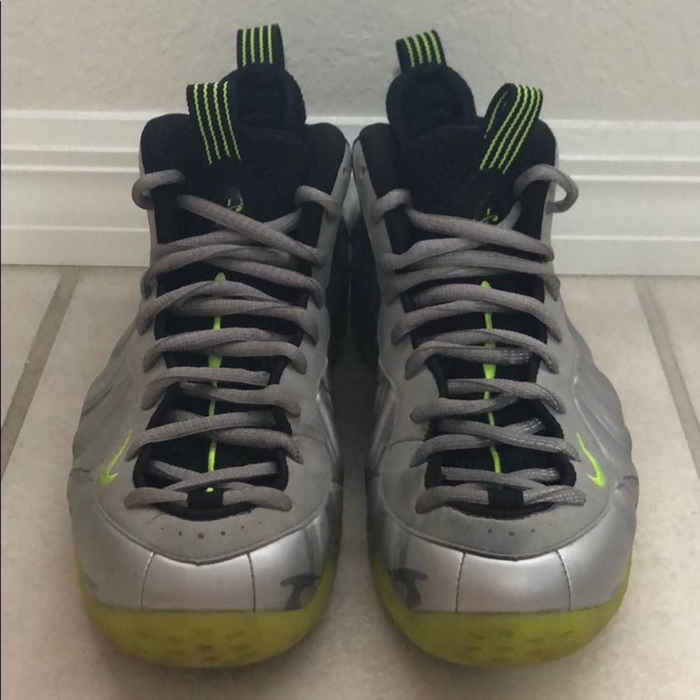 Nike Air Foamposite One Silver Volt Camo